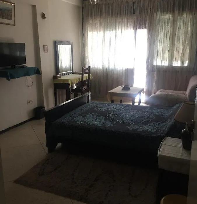 Property Located In A Quiet Area Close To The Train Station And Town-1