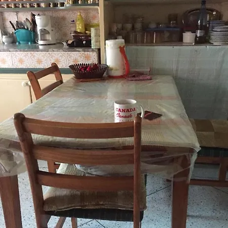 Property Located In A Quiet Area Close To The Train Station And Town-2